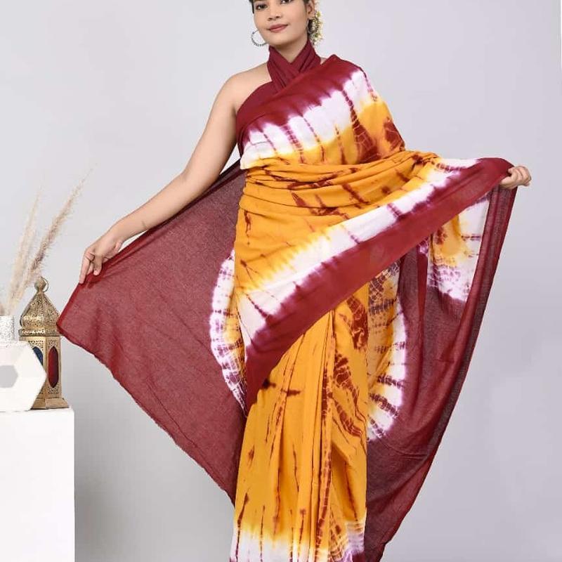 Addey - Cotton Mulmul Printed Saree With Blouse