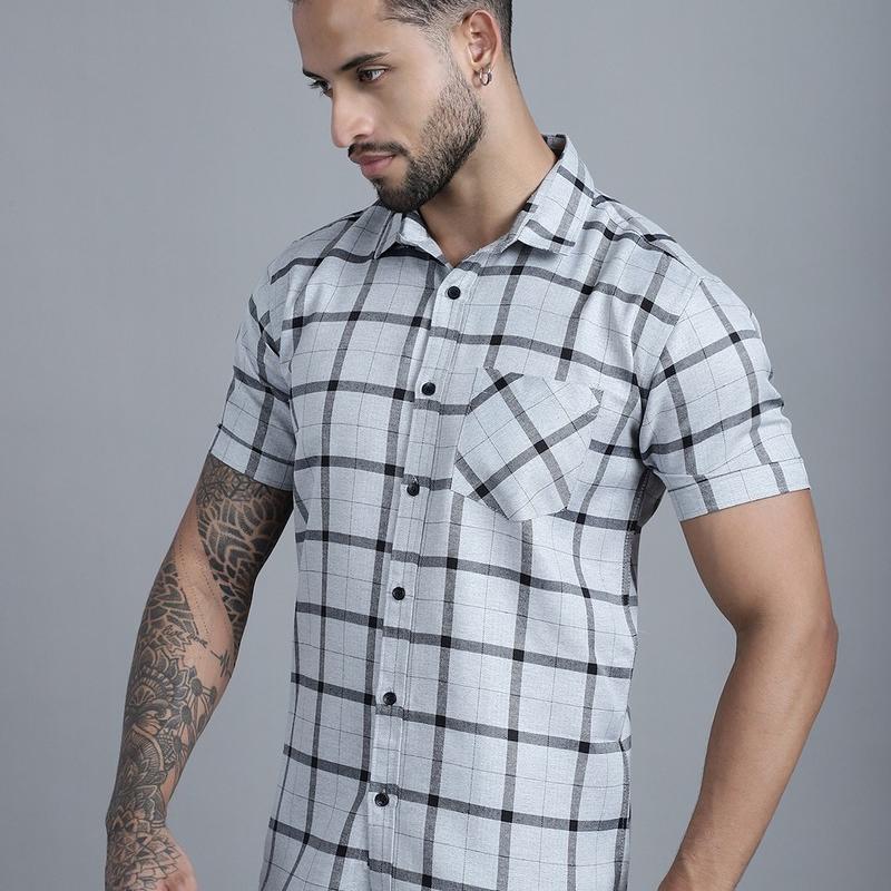 Radha - Cotton Blend Checkered Men's Half Sleeve Shirt