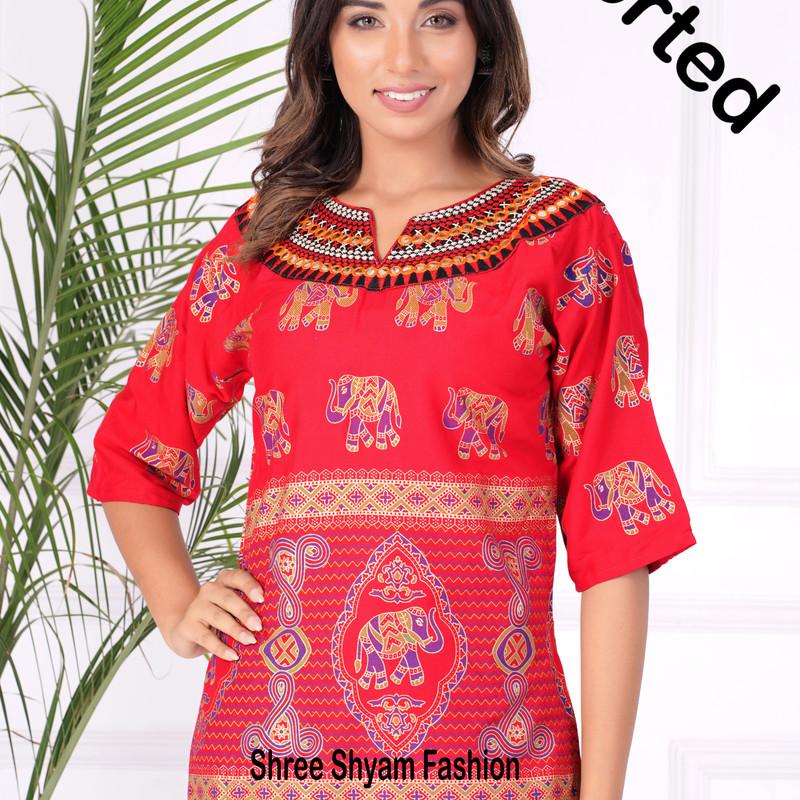 Shilu - Cotton Blend Straight Printed Short Top